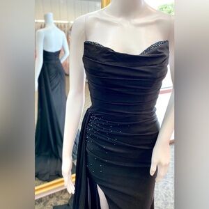 Clarisse Black Strapless Ruched Draped Rhinestone Evening Gown Prom Sz 8